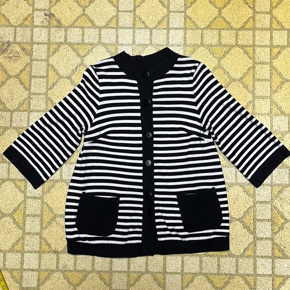 H&M Jackets & Blazers - EUC H&M Mama jacket